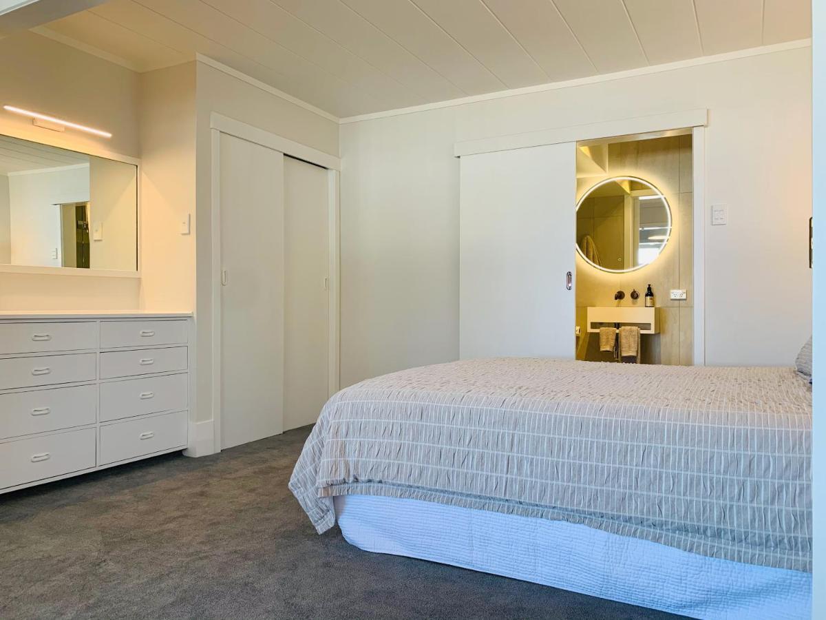 9 The Strand - New Pricing! Russell Buitenkant foto
